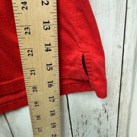 Spiderman Red Graphic Men's T-Shirt size medium/large - Picture 6 of 6